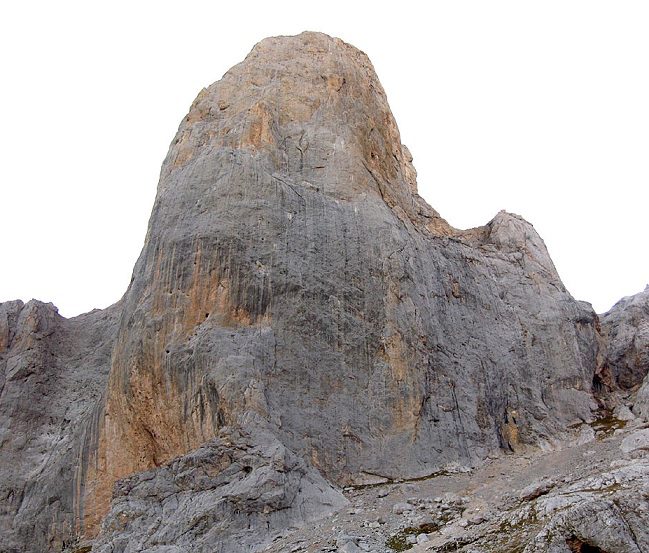 Zona escalada pico Uriellu