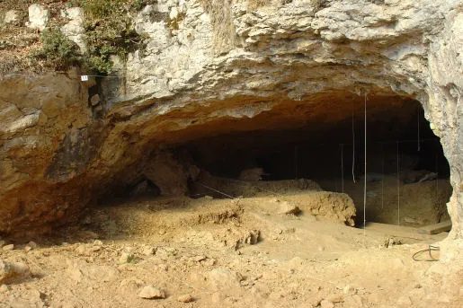 Cueva de las Traconeras