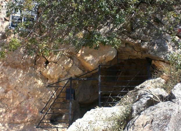 Cueva del Reguerillo