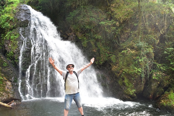 Ruta cascada de Xorroxin