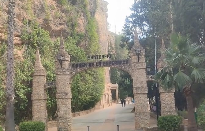 Entrada santuario