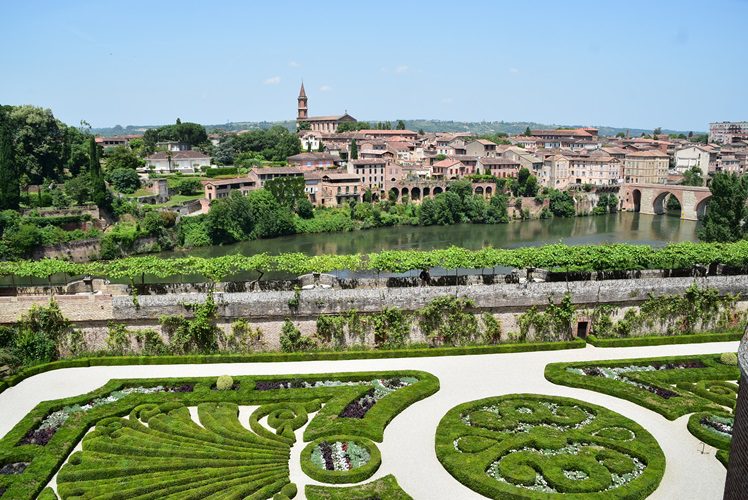 Jardines del palacio 2