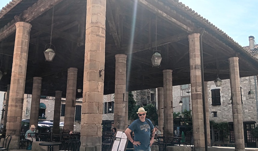 Plaza cubierta